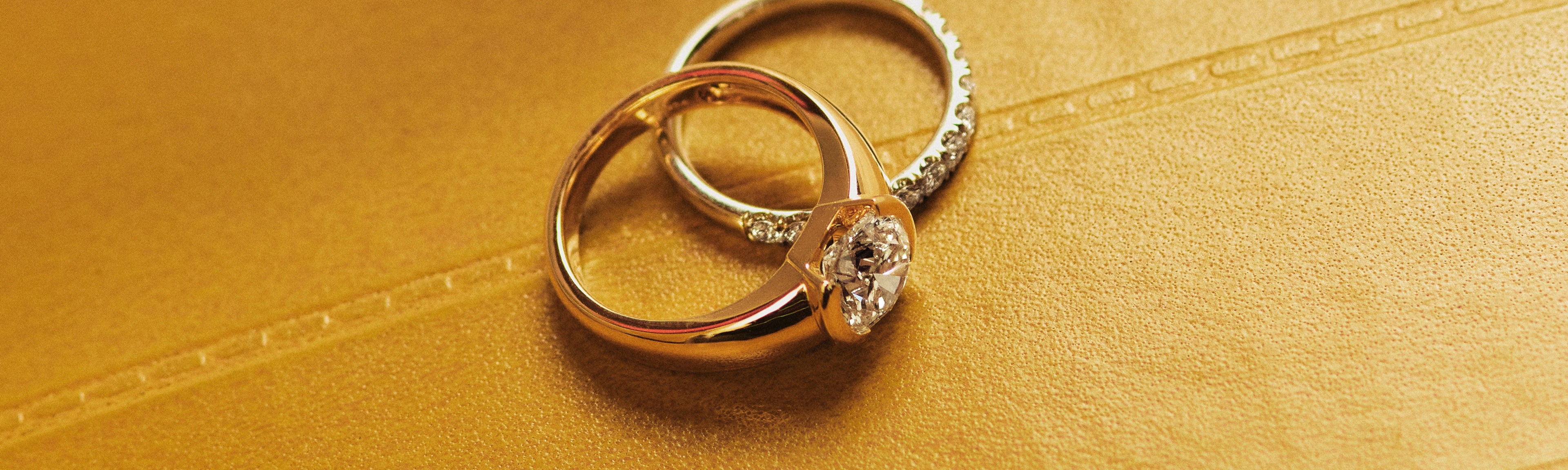 Bezel Engagement Rings