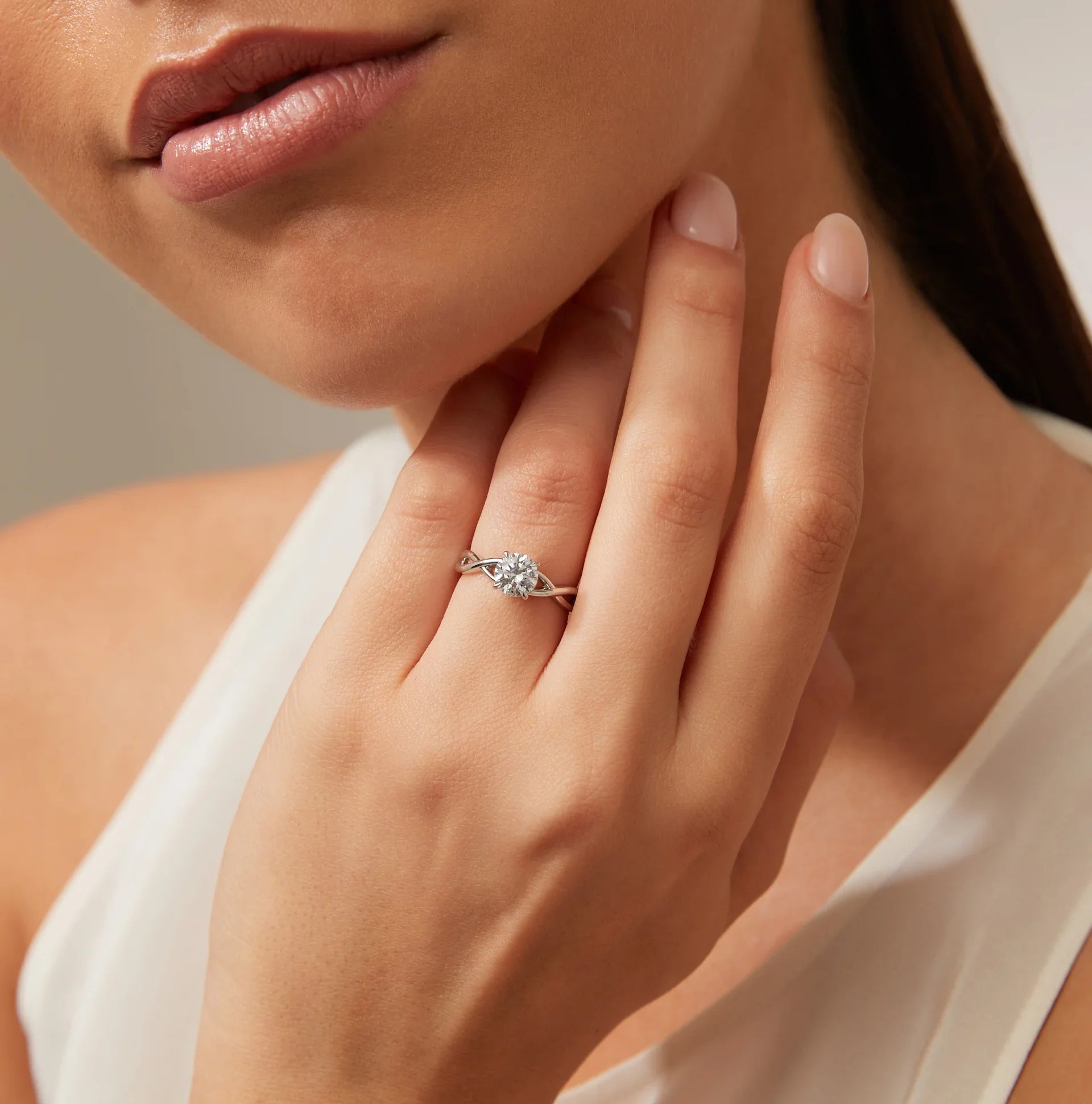 Vanessa - Round Cut Platinum Engagement Ring