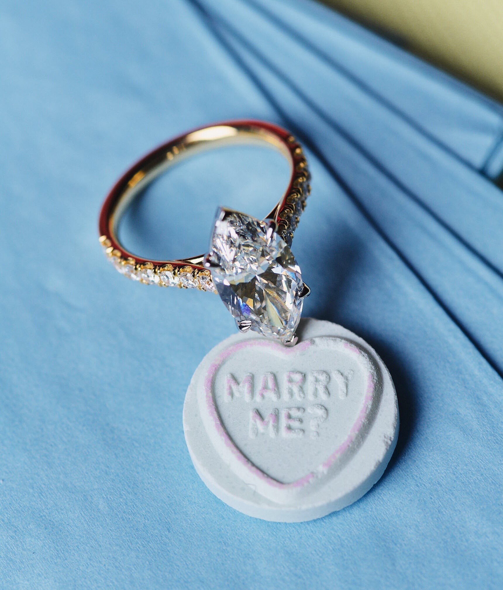 8 Engagement Ring Trends