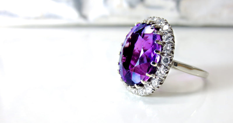 What Are The Best Non-Diamond Engagement Rings?