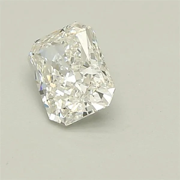 0.70ct Radiant Natural Diamond (Colour G, Clarity VVS2, GIA Certified)