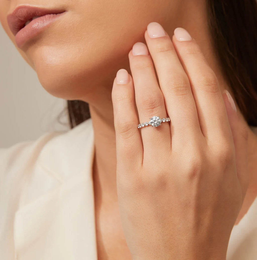 Margot - Round Cut Platinum Engagement Ring