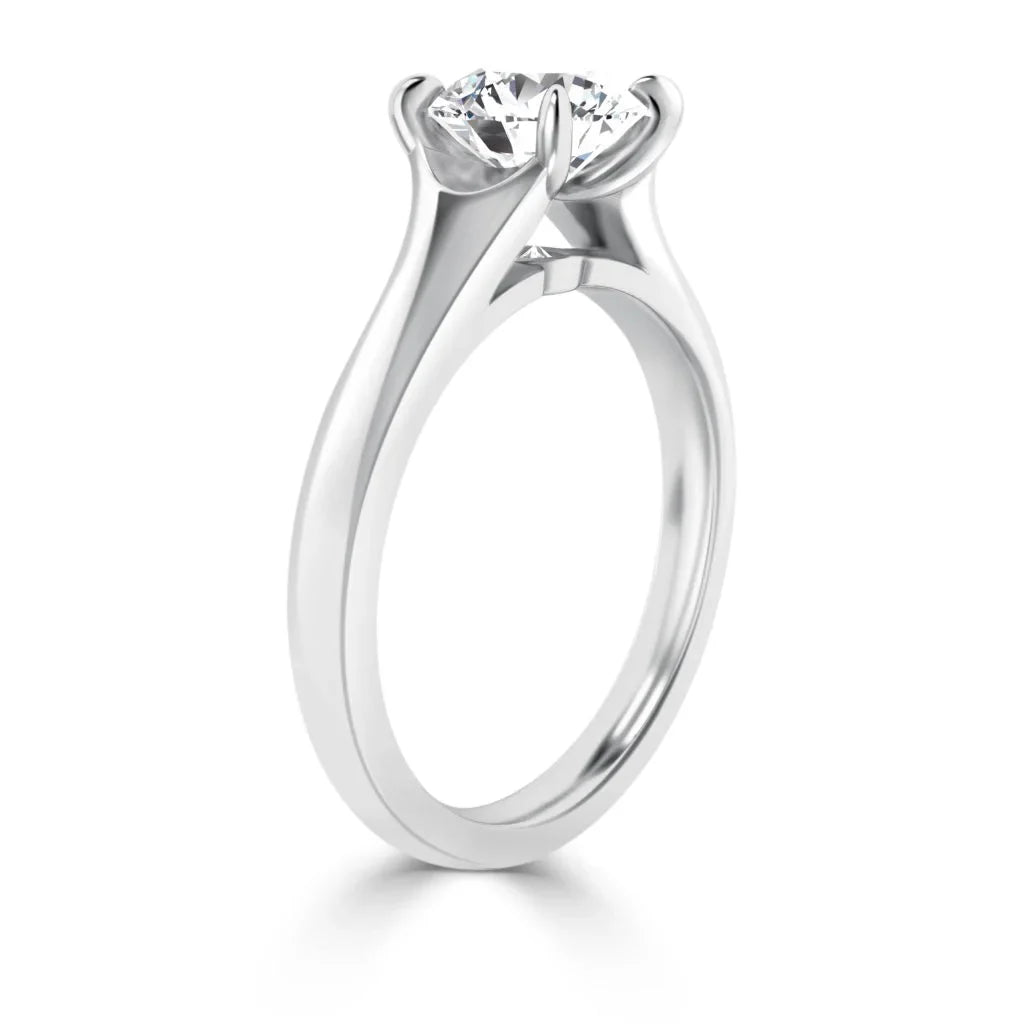 Juliette - Round Cut Platinum Engagement Ring
