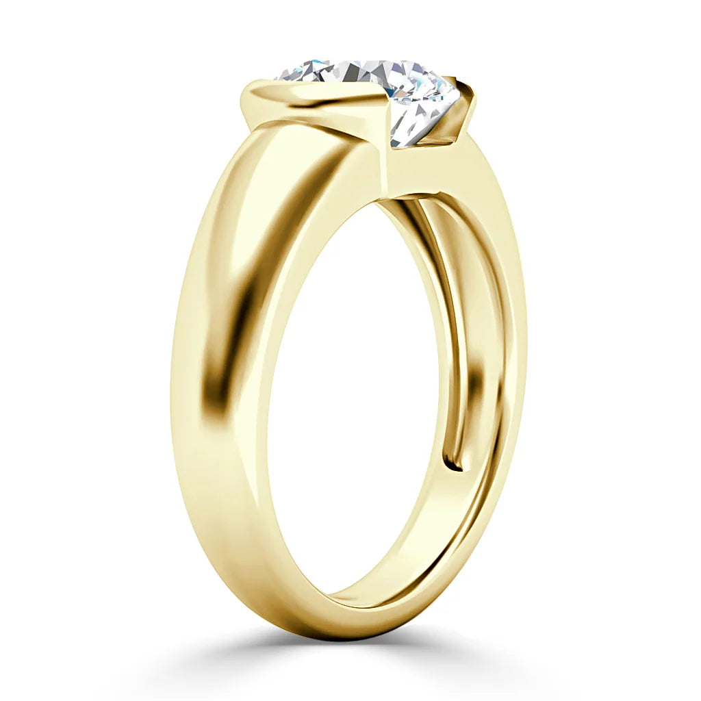 Dua - Round Cut 18ct Yellow Gold Engagement Ring