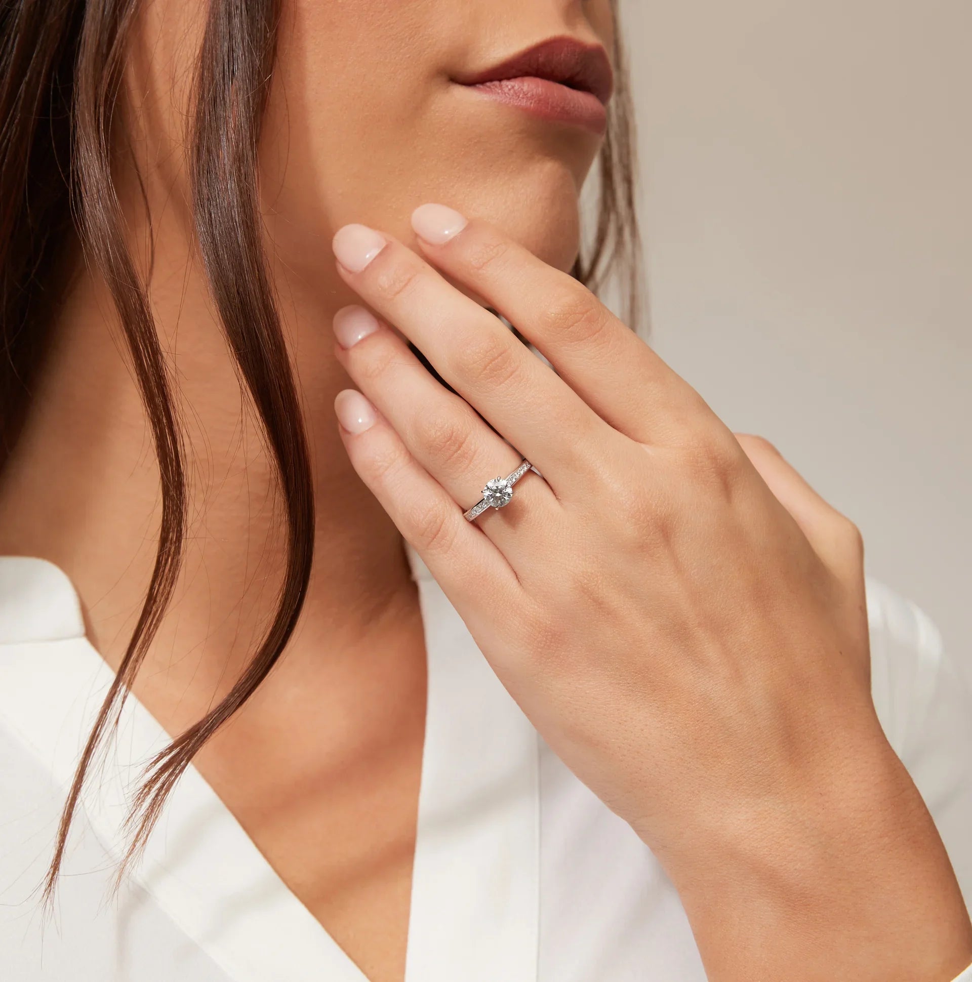 Amelia - Round Cut Platinum Engagement Ring