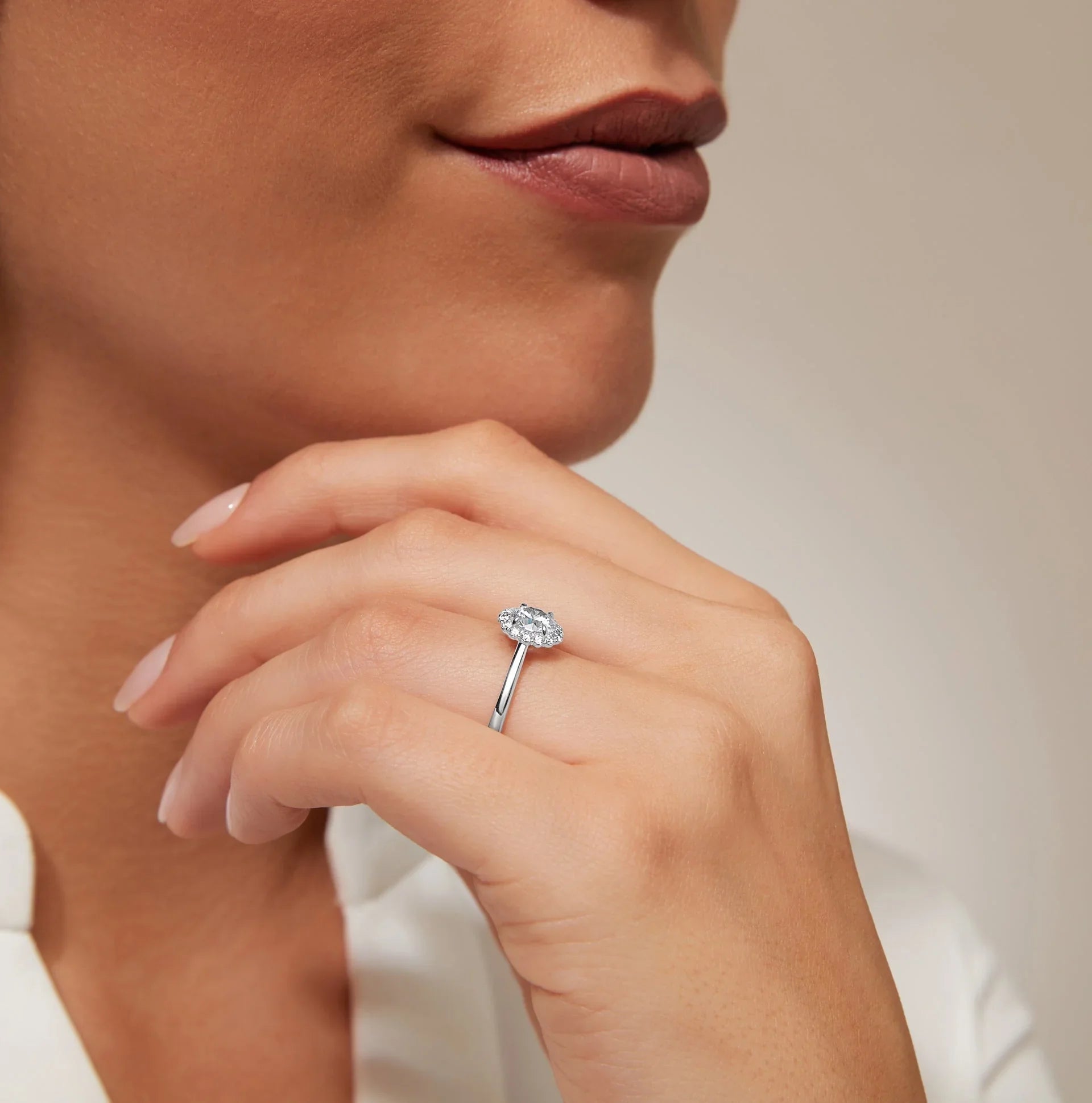 Georgina - Round Cut Platinum Engagement Ring
