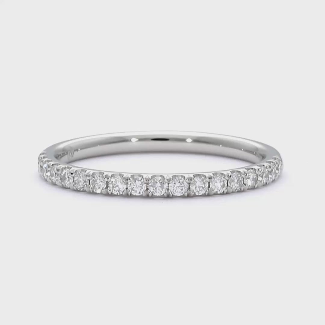 Fleur - 18ct White Gold Wedding Ring